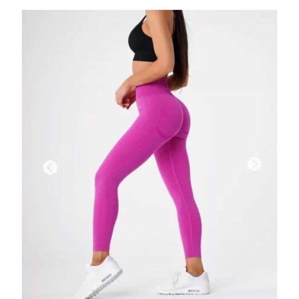 NVGTN Curve Seamless Leggings Size Medium Maui Pink Athletic Contour Barbie Gym‎